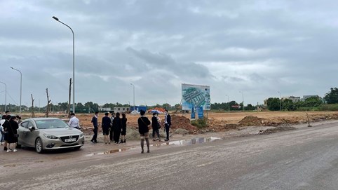 Bất chấp dịch bệnh giá đất ven đô vẫn tăng đột biến