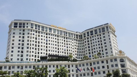 Hàng loạt doanh nghiệp như Vset, Apec Group bị UBCKNN phạt nặng