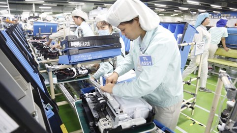 15 ngày, xuất khẩu máy vi tính, dệt may tăng vọt hàng trăm triệu USD