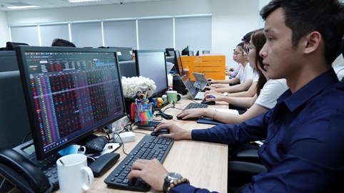 VN-Index chốt năm 2020 tăng 15%