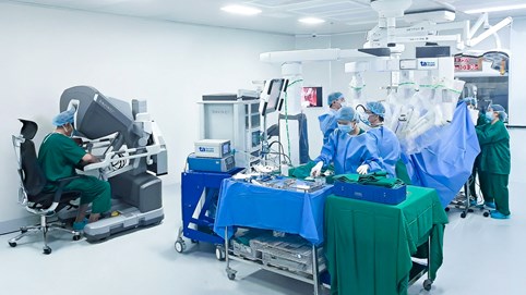 “Siêu Robot” Da Vinci Xi hiện đại nhất Đông Nam Á có mặt tại TP.HCM