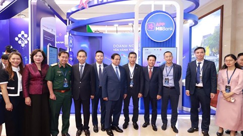 MB tăng cường chuyển đổi số tài chính doanh nghiệp toàn diện và không giới hạn