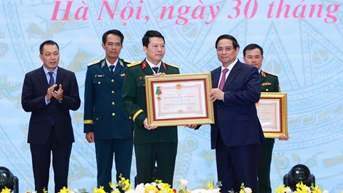 MB vinh dự đón nhận Huân chương Bảo vệ Tổ quốc hạng Nhất – Khẳng định vai trò tiên phong gắn với quốc phòng, an ninh