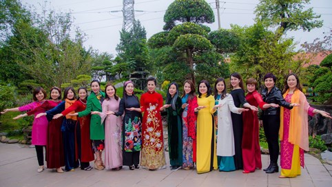 Hiệp hội nữ Doanh nhân Doanh nghiệp nhỏ và vừa Việt Nam gặp gỡ, giao lưu và kết nối cộng đồng đầu Xuân 2022 