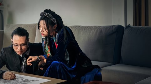 Nguyễn Tiến Trung - Giám đốc điều hành thương hiệu thời trang họa tiết thiết kế HAKAN: Câu chuyện ly kỳ của người họa sĩ làm kinh doanh