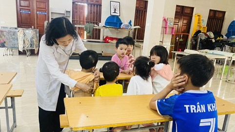 Công ty Cổ phần Bệnh viện Châm cứu và Y học cổ truyền Việt Nam: Chung tay sưởi ấm những mảnh đời khó khăn