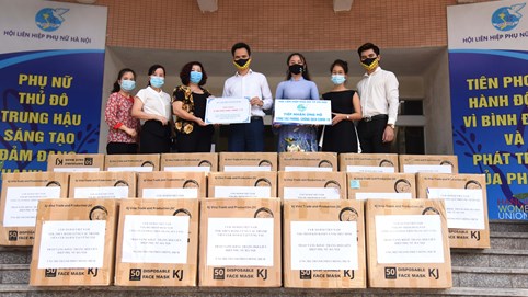 Chủ tịch CLBAD Việt Nam Đỗ Trịnh Hoài Nam kêu gọi ủng hộ hơn 60 nghìn khẩu trang chống dịch  