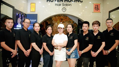 Salon tóc Huyền Hương: Làm tóc chính là làm nghệ thuật