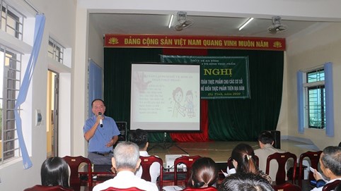 Chi cục An toàn vệ sinh thực phẩm Hà Tĩnh: Phổ biến kiến thức ATTP cho các cơ sở sản xuất, kinh doanh nước uống đóng chai, đóng bình, nước khoáng thiên nhiên trên địa bàn