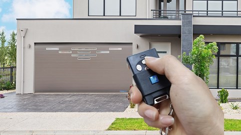 Điều khiển cửa cuốn bị làm giả, nhái tràn lan  