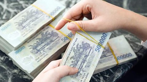 Hà Nội: Lương tháng cao nhất hơn 185 triệu