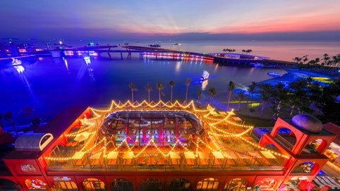 Địa điểm du lịch duy nhất tại Việt Nam có chính sách miễn thị thực cho toàn bộ du khách trên thế giới có gì 'hot'?