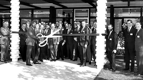 Cuộc đời của cha đẻ "cáp quang"