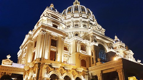 Ông chủ lâu đài dát vàng 400 tỷ ở Ninh Bình: Sở hữu 2 công ty vốn gần 7.000 tỷ nhưng lời lãi không đáng kể