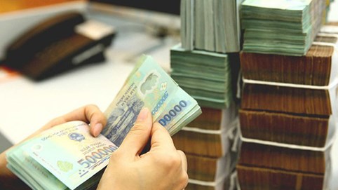 Kỳ tiền rẻ trên liên ngân hàng đã thực sự trôi qua?