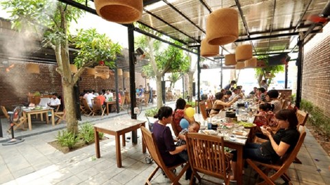 Hà Nội cho phép cơ sở kinh doanh dịch vụ, nhà hàng được phép hoạt động sau 21h