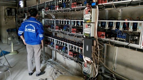 Tiền ảo, hệ lụy thật