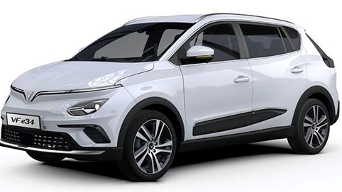 Vinfast chính thức bán xe ô tô điện giá chỉ hơn nửa tỷ đồng, 15 phút sạc có thể đi được 180km