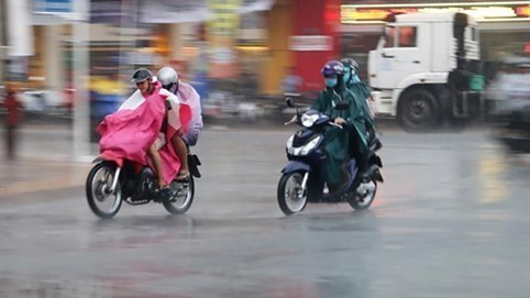 Từ đêm 8/4, phía Đông Bắc Bộ trời chuyển lạnh đề phòng lốc sét, mưa đá