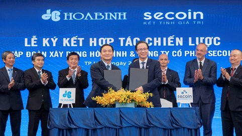 Kí kết hợp tác chiến lược với hai đối tác về vật liệu xây dựng, Tập đoàn Xây dựng Hòa Bình tăng cường nội lực phát triển