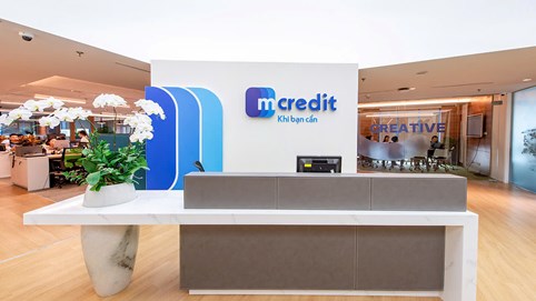 Chuyển đổi số, Mcredit dừng hoạt động một số Văn phòng đại diện