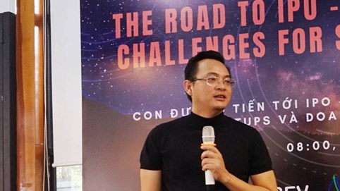 Chủ tịch Yeah1: Công ty sau khi IPO, khi buồn quá, muốn viết một câu cảm thán lên Facebook lại sợ cổ phiếu giảm