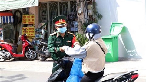 Từ 26/7, người dân TP HCM không được ra đường từ 18h đến 6h sáng