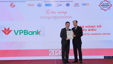 VPBank lần thứ 4 được vinh danh là Ngân hàng Số tiêu biểu