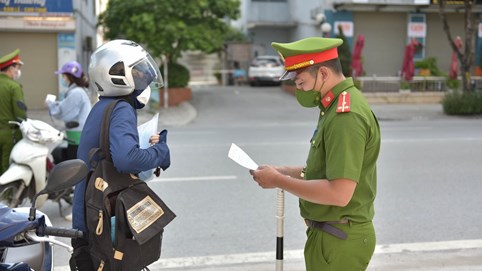 TP Hà Nội xử phạt hơn 12.500 trường hợp, thu hơn 19 tỷ đồng trong 2 tuần thực hiện giãn cách xã hội