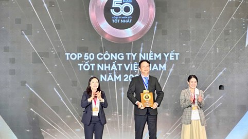 Bảo Việt liên tiếp được vinh danh trong 'Danh sách 50 công ty niêm yết tốt nhất Việt Nam' (Forbes) từ 2013