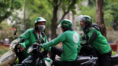 Ứng dụng gọi xe thu thêm phụ phí, nhiều khách hàng không hề hay biết