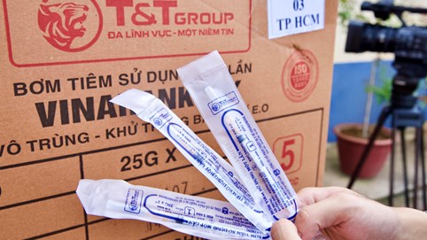 T&T Group bàn giao 8,5 triệu bộ bơm kim tiêm phục vụ chiến dịch tiêm chủng quốc gia phòng Covid-19