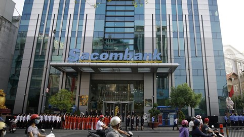 Sóng lừng cổ phiếu Sacombank