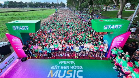 12.000 runner về đích, VPBank Đất Sen Hồng Music Marathon 2025 kết thúc ấn tượng