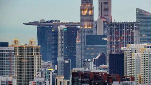 Quý III, GDP Singapore giảm gần 6%