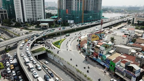 TP HCM khởi công 16 gói thầu, dự án giao thông mới trong năm 2022