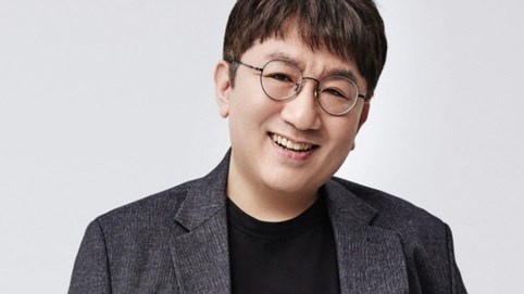 Người nổi tiếng giới K-pop kiếm được nhiều tiền nhất nửa đầu 2021: Tỷ phú Bang Si Hyuk, 
