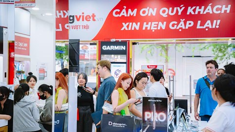 Di Động Việt đương đầu thách thức khi mở thêm điểm bán dịp cuối năm