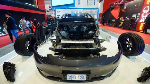 Cuối cùng Tesla đã chịu tiết lộ dữ liệu hộp đen xe bị tai nạn 