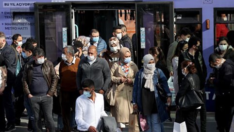 Covid-19 tấn công hệ thống y tế, Thổ Nhĩ Kỳ phong tỏa hoàn toàn trong 3 tuần