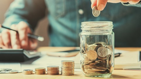 Bí kíp làm giàu: Quy tắc tiết kiệm hiệu quả dành cho người bận rộn ai cũng nên biết