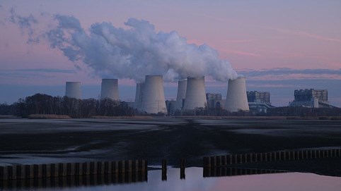 IEA cảnh báo lượng khí thải CO2 sẽ tăng cao kỷ lục vào năm 2030