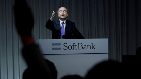 CEO SoftBank: Robot thông minh sẽ giúp hồi sinh nền kinh tế Nhật Bản