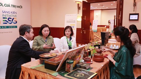 “Kinh doanh bền vững: Lợi thế mới - giá trị mới”