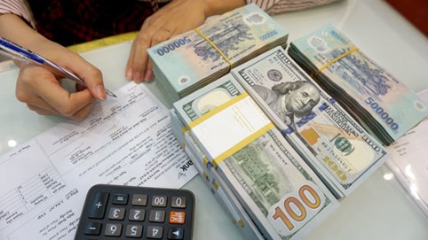 Việt Nam có thêm thời gian tháo mác 'thao túng tiền tệ'