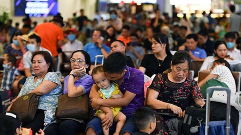 Giá vé máy bay Tết tiếp tục giảm mạnh