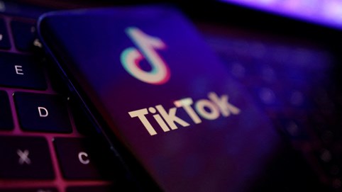 Thượng nghị sĩ Mỹ yêu cầu Apple và Google gỡ bỏ TikTok khỏi kho ứng dụng