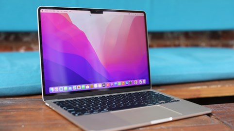 Apple có thể giới thiệu Macbook Air màn hình lớn vào tháng 4 tới