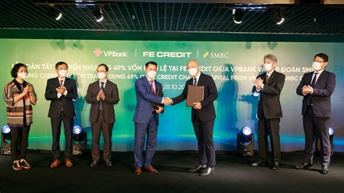 Từ thương vụ bán 49% vốn cho SMBC đến triển vọng FE CREDIT bùng nổ trong năm 2022