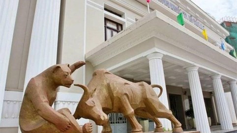 Bán ròng rã, tỷ lệ sở hữu của khối ngoại với cổ phiếu Việt Nam giảm xuống mức thấp nhất trong vòng 3 năm